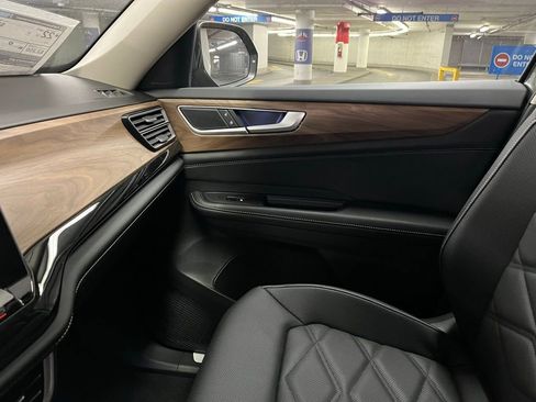 New 2026 Volkswagen Atlas SE AWD/4WD image 33