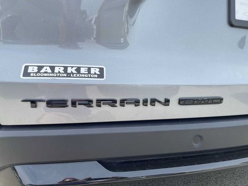 Used 2025 GMC Terrain Elevation w/ Black Edition AWD/4WD image 32