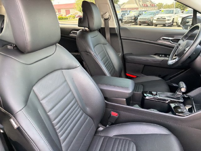 Certified 2023 Kia Sportage SX FWD image 25