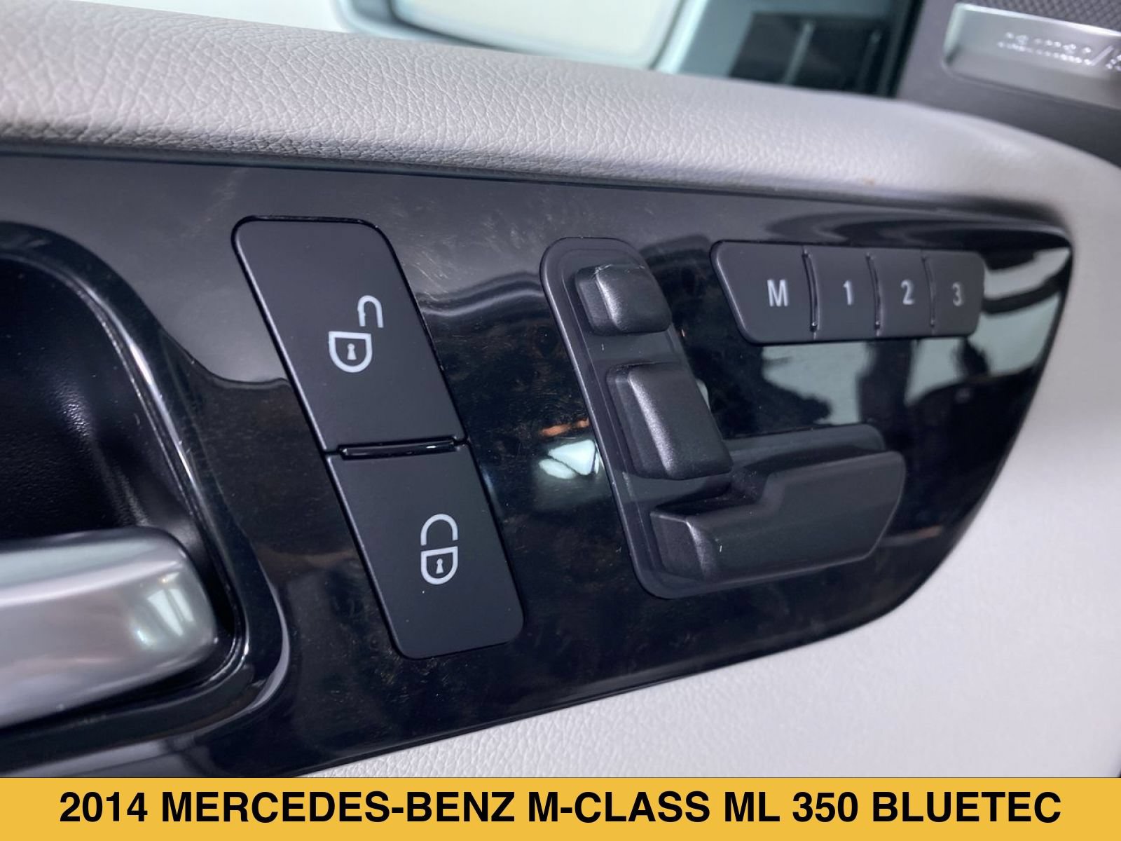 Used 2014 Mercedes-Benz ML 350 BlueTEC 4MATIC image 10