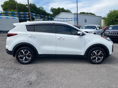 Used 2020 Kia Sportage LX w/ LX Popular Package AWD/4WD image 8