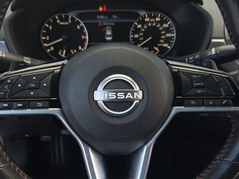 Used 2024 Nissan Altima 2.5 SR FWD image 23