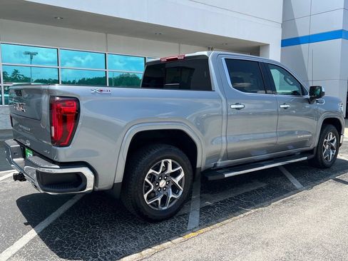 New 2026 GMC Sierra 1500 SLT w/ SLT Premium Plus Package AWD/4WD image 4