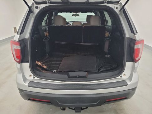 Used 2018 Ford Explorer FWD image 29