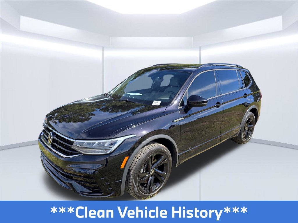 Used 2023 Volkswagen Tiguan SE R-Line FWD image 4