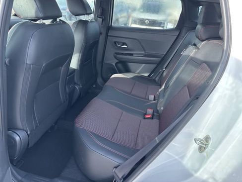 New 2026 Nissan Kicks SR w/ Cold Weather Package AWD/4WD image 10