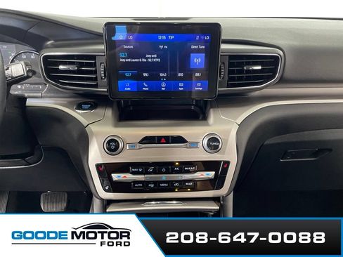 Used 2022 Ford Explorer XLT w/ Equipment Group 202A AWD/4WD image 15