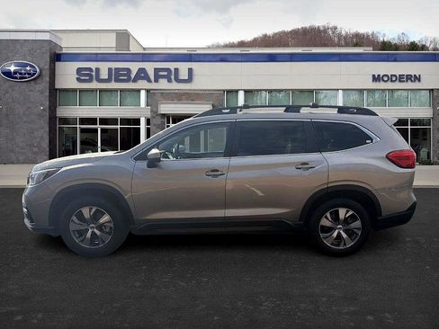 Used 2019 Subaru Ascent Premium w/ Popular Package #3 image 7