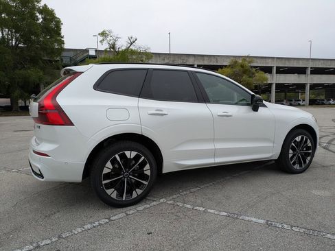 New 2026 Volvo XC60 B5 Plus w/ Protection Package Premier AWD/4WD image 6
