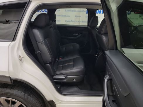 Certified 2025 MAZDA CX-90 3.3 Turbo w/ Select Package image 13