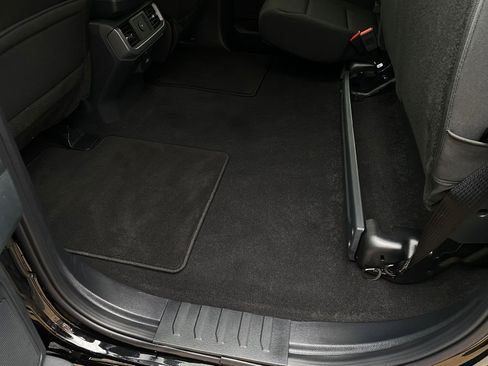 Used 2025 Ford F150 XLT w/ Equipment Group 302A MID image 29