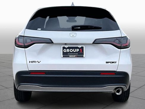 New 2026 Honda HR-V Sport image 4