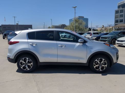 Used 2021 Kia Sportage LX AWD/4WD image 7