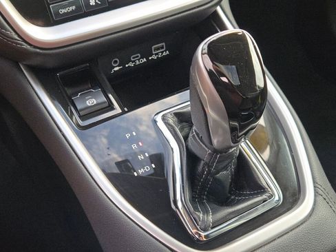 Certified 2023 Subaru Outback Limited image 27