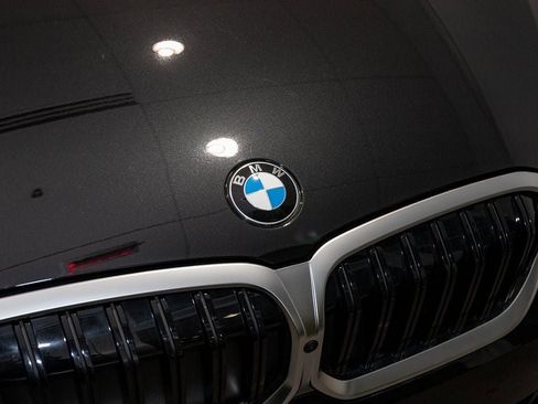 Used 2026 BMW 330i xDrive Sedan w/ Premium Package AWD/4WD image 7