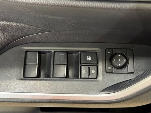 Certified 2022 Toyota RAV4 SE w/ SE Grade Weather Package AWD/4WD image 16