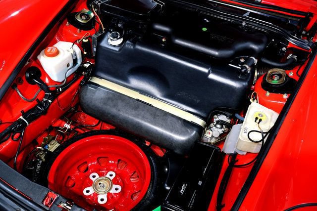 Used 1990 Porsche 911 Carrera 4 AWD/4WD image 29