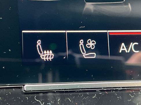 New 2026 Audi Q8 Premium Plus image 24