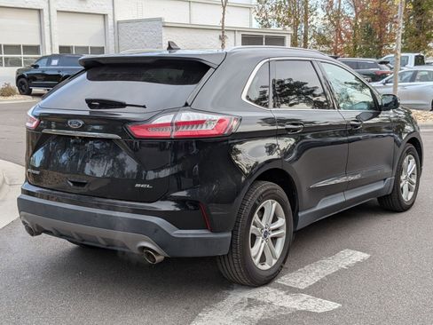 Used 2020 Ford Edge SEL w/ Convenience Package image 3
