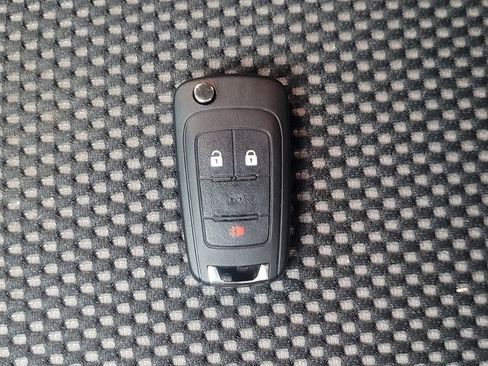 Used 2017 GMC Terrain SLE FWD image 32