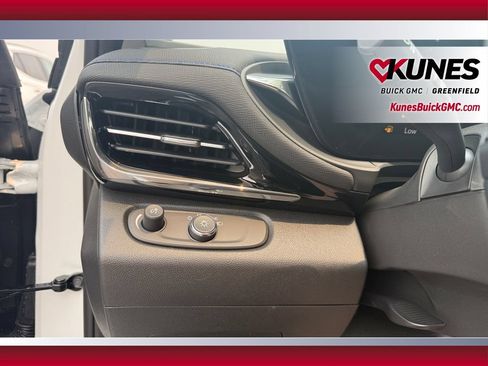 New 2026 Buick Envista Sport Touring w/ Convenience I Package FWD image 25