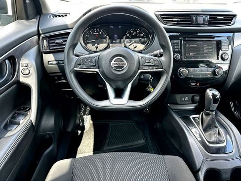 Used 2021 Nissan Rogue Sport S FWD image 19