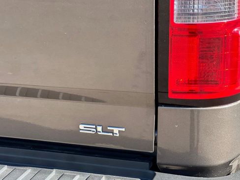 Used 2015 GMC Sierra 2500 SLT w/ Suspension Package, Off-Road AWD/4WD image 22