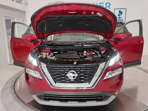 Used 2023 Nissan Rogue SV FWD image 28