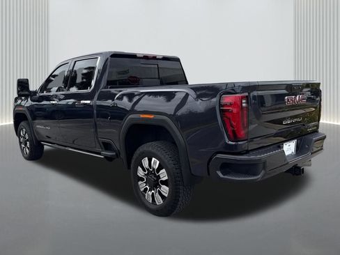 Used 2024 GMC Sierra 2500 Denali w/ Denali Reserve Package AWD/4WD image 7