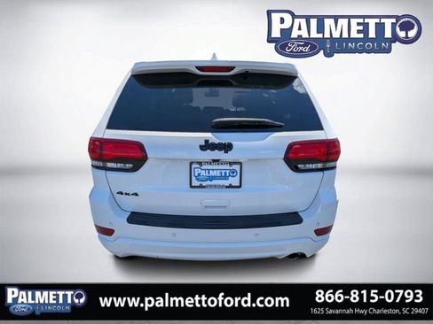 Used 2021 Jeep Grand Cherokee Laredo X AWD/4WD image 5