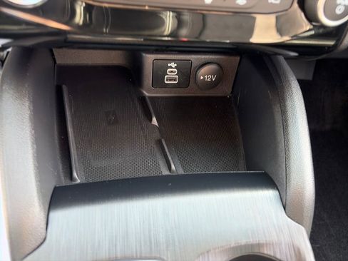 Used 2024 Ford Escape Platinum AWD/4WD image 24
