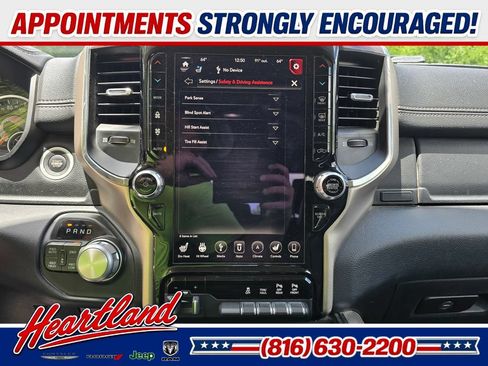 Used 2019 RAM 1500 Laramie AWD/4WD image 22