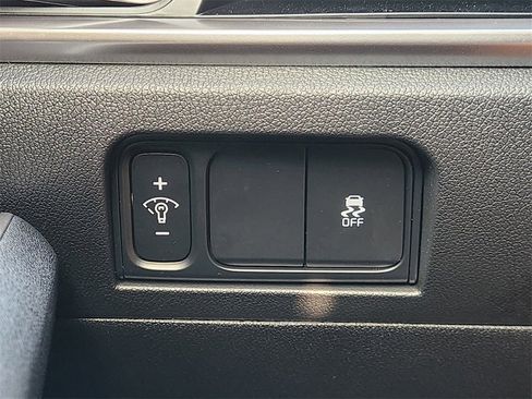 New 2026 Kia Sorento LX image 16