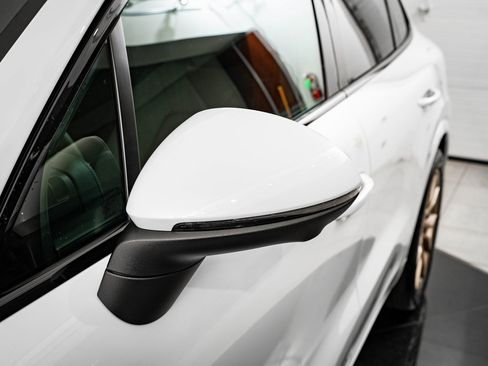 New 2026 Porsche Cayenne E-Hybrid image 16