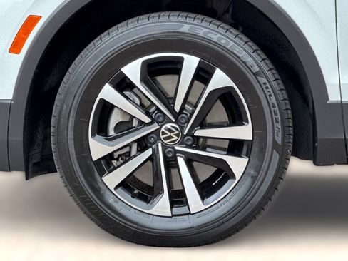 Used 2022 Volkswagen Tiguan S FWD image 12