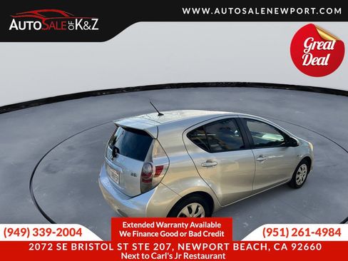 Used 2016 Toyota Prius C Two FWD image 6