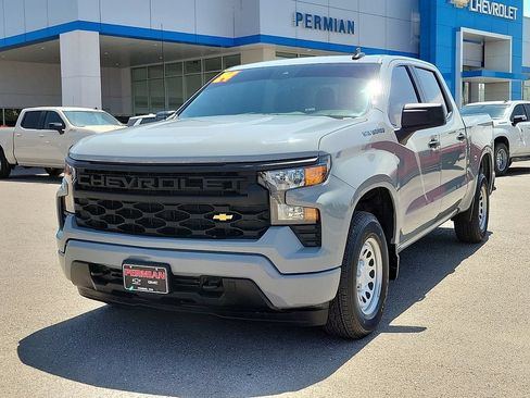 Used 2024 Chevrolet Silverado 1500 Custom RWD image 4