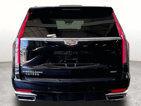 Used 2024 Cadillac Escalade ESV Premium Luxury AWD/4WD image 6