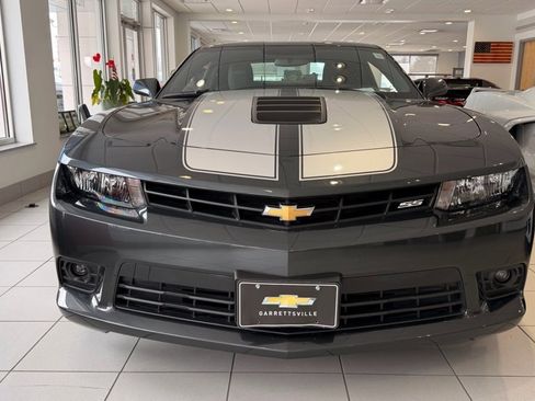 Used 2015 Chevrolet Camaro SS w/ Silver Rally Stripe Package image 3
