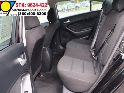 Used 2017 Kia Forte LX FWD image 12