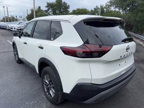 Used 2023 Nissan Rogue S FWD image 6