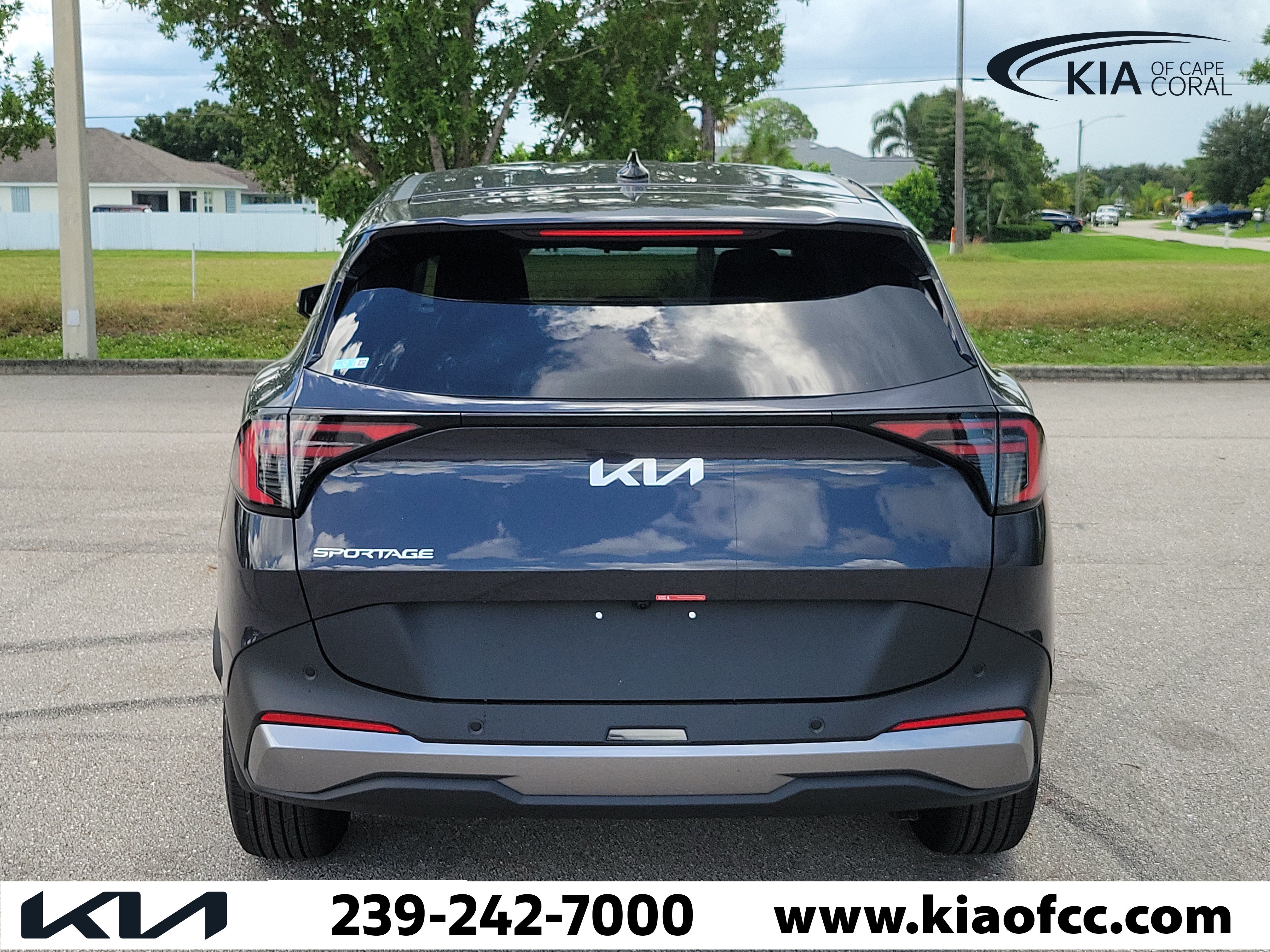 New 2026 Kia Sportage LX w/ LX Convenience Package FWD image 5