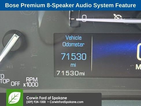 Used 2017 Cadillac XT5 Luxury AWD/4WD image 4