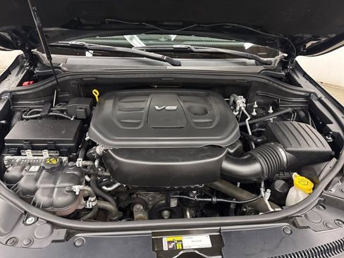 Used 2019 Jeep Grand Cherokee Altitude image 5