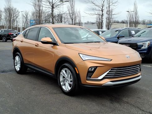 Certified 2024 Buick Envista Preferred w/ Advanced Safety Package image 22