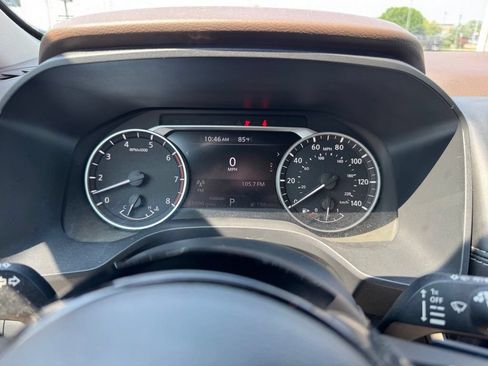 Used 2021 Nissan Rogue SV w/ Premium Package FWD image 16