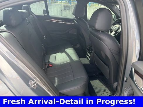 Used 2023 BMW 530i w/ M Sport Package image 18