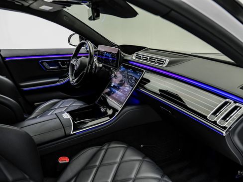 Used 2024 Mercedes-Benz Maybach S 580 4MATIC image 51
