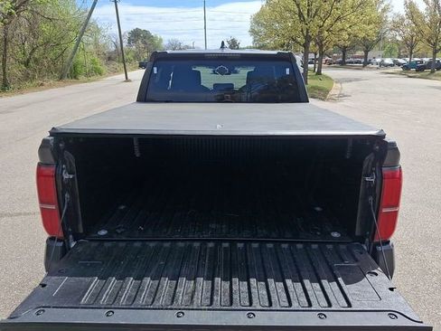 Used 2024 Toyota Tacoma SR5 image 31