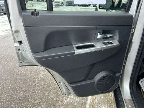 Used 2011 Jeep Liberty 70th Anniversary image 13